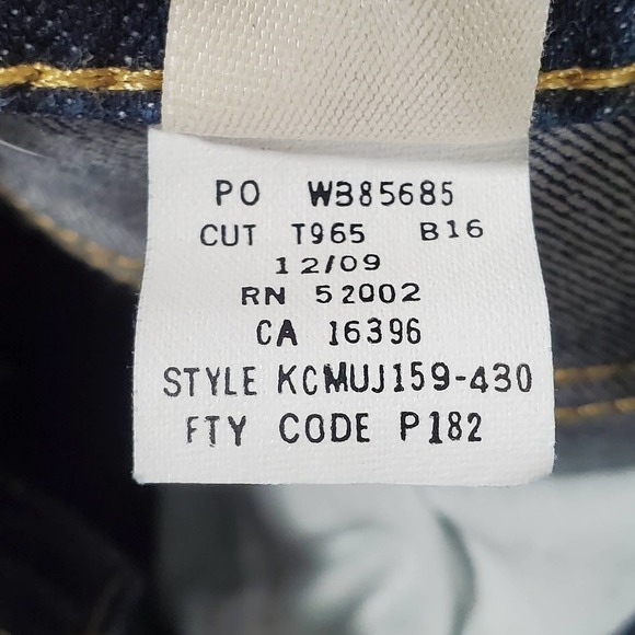 DKNY Jeans Dark Wash Cropped Soho Capri Blue Jeans Size 4 - Picture 9 of 10